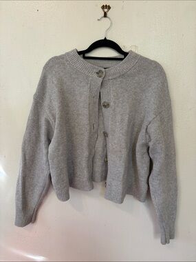 GAP Light Gray Cropped Button-Up Cardigan